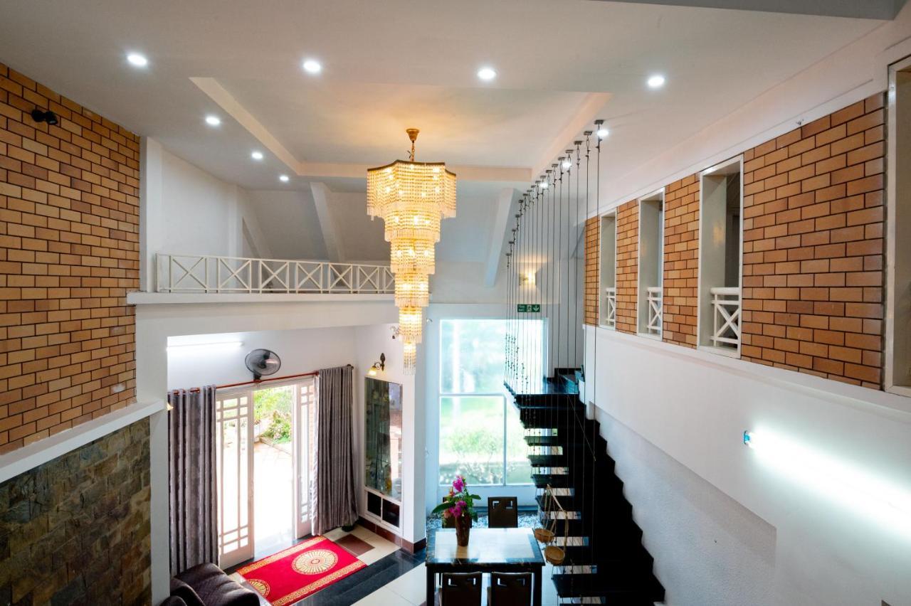 Golden Star Villa Hue Exterior photo